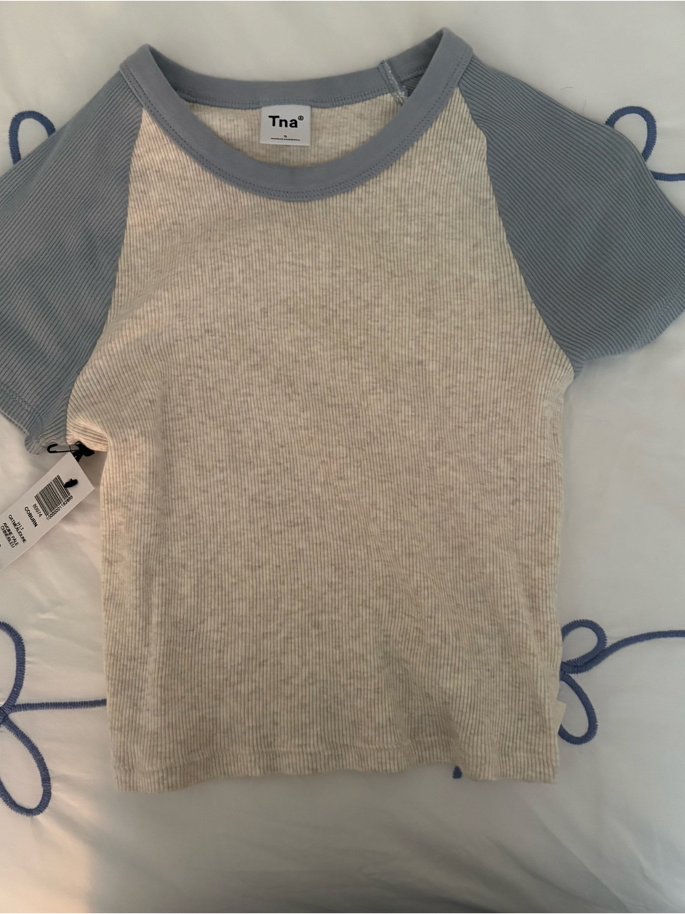 Aritzia Coburn Baseball t-shirt heather light oatmeal and dune small